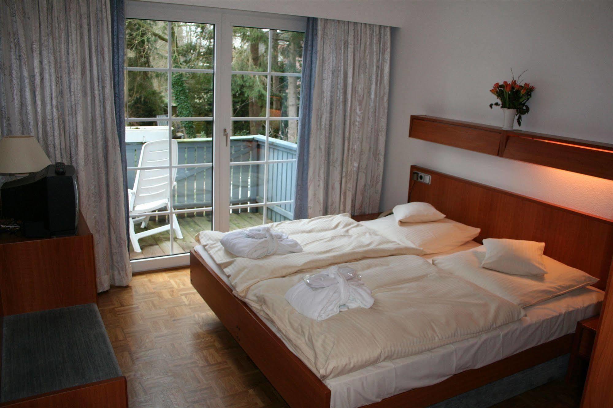 Hotel Weisser Hof Malente Exterior foto